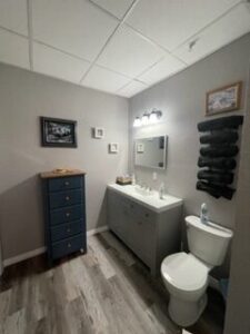 107-40-bathroom